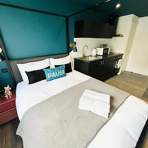 31 Studio, Ideal For Tourists Locations , Londres Royaume-Uni